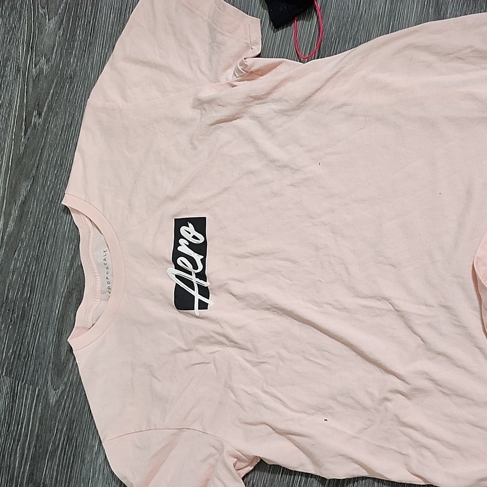Aero pink tshirt